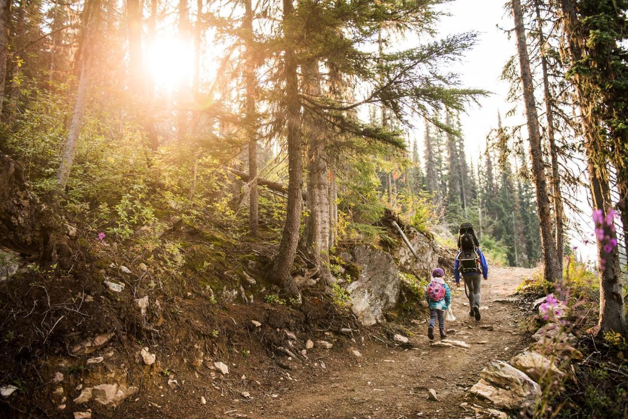 Glacier House Hotel & Resort Revelstoke Esterno foto